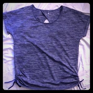 Tuff Athletics Yoga Top w/keyhole back